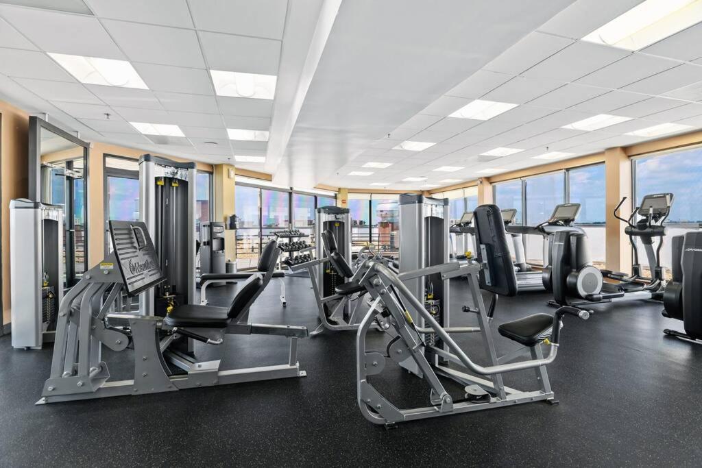 Incredible Apartment With Rooftop In Pentagon City Arlington Eksteriør bilde