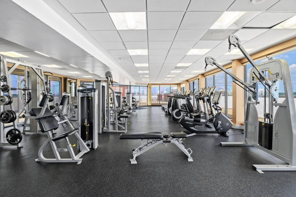 Incredible Apartment With Rooftop In Pentagon City Arlington Eksteriør bilde