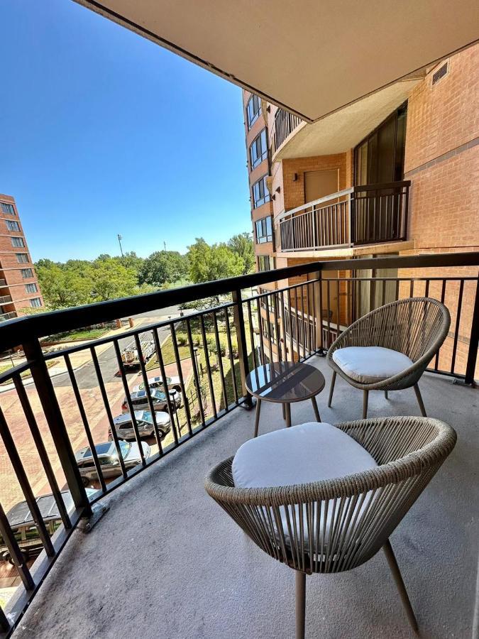 Incredible Apartment With Rooftop In Pentagon City Arlington Eksteriør bilde